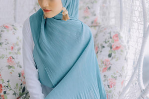 Pleated Shawl