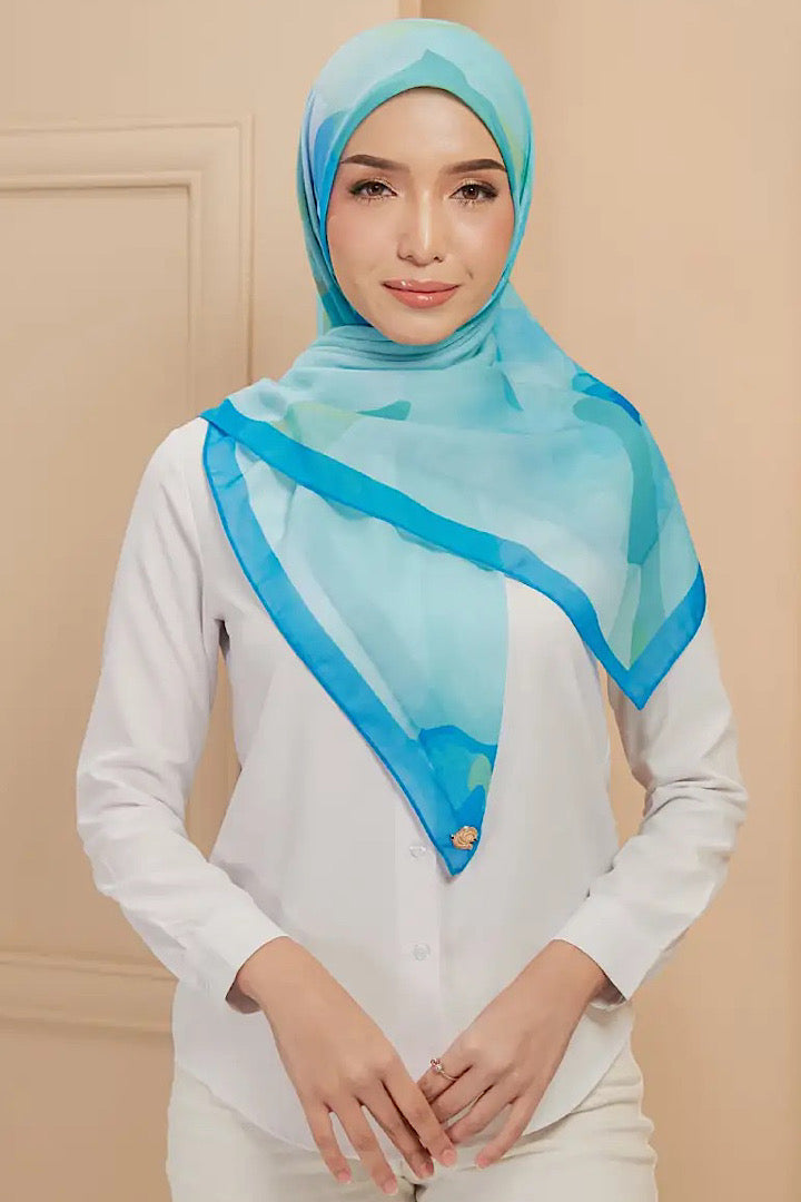 Elegancia Blue Bliss