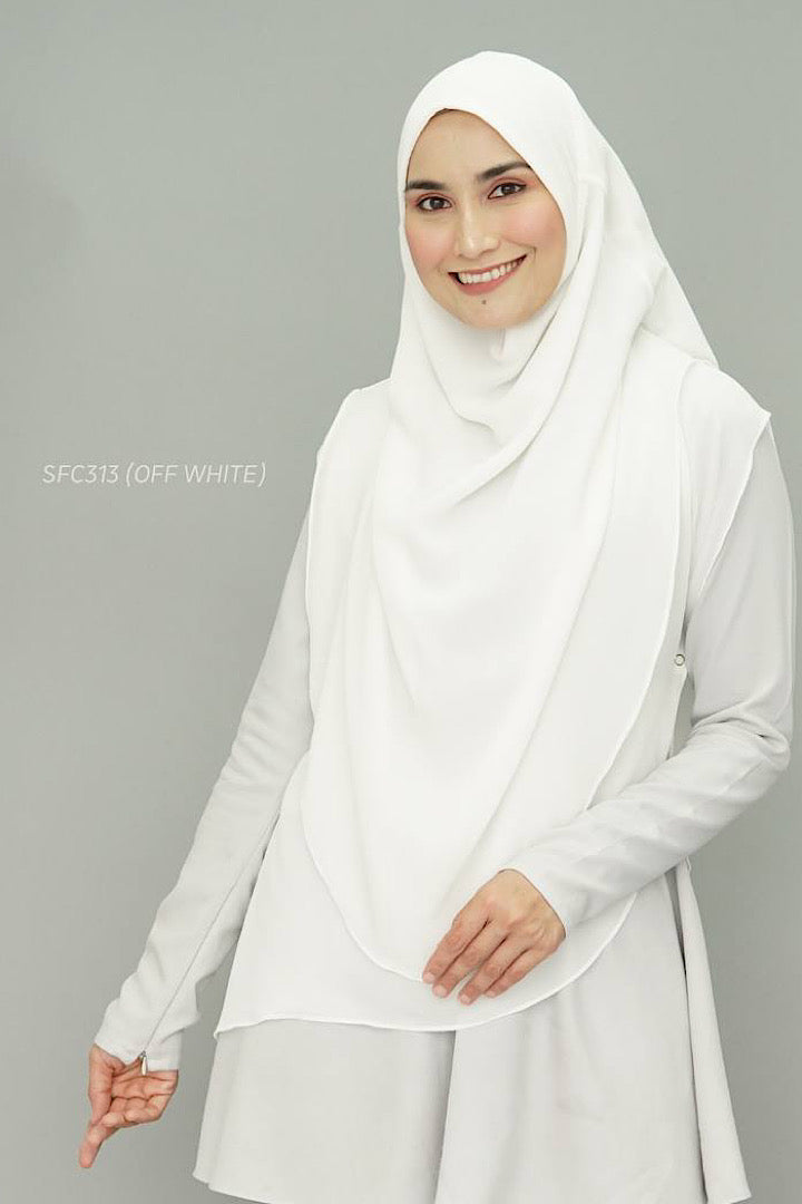 Safya Clipe ~ Off White