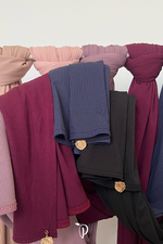Load image into Gallery viewer, Ribbed Shawl ~ Pink
