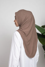 Load image into Gallery viewer, Saroong Taj - Saddle
