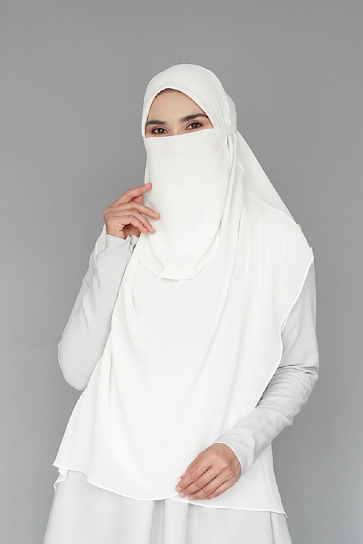 Safina Clipe ~ Off white